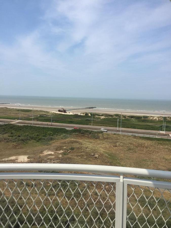 Studio On The Beach With Sea View Middelkerke Exterior photo